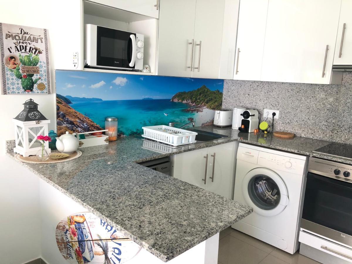 Apartament Almadrava *