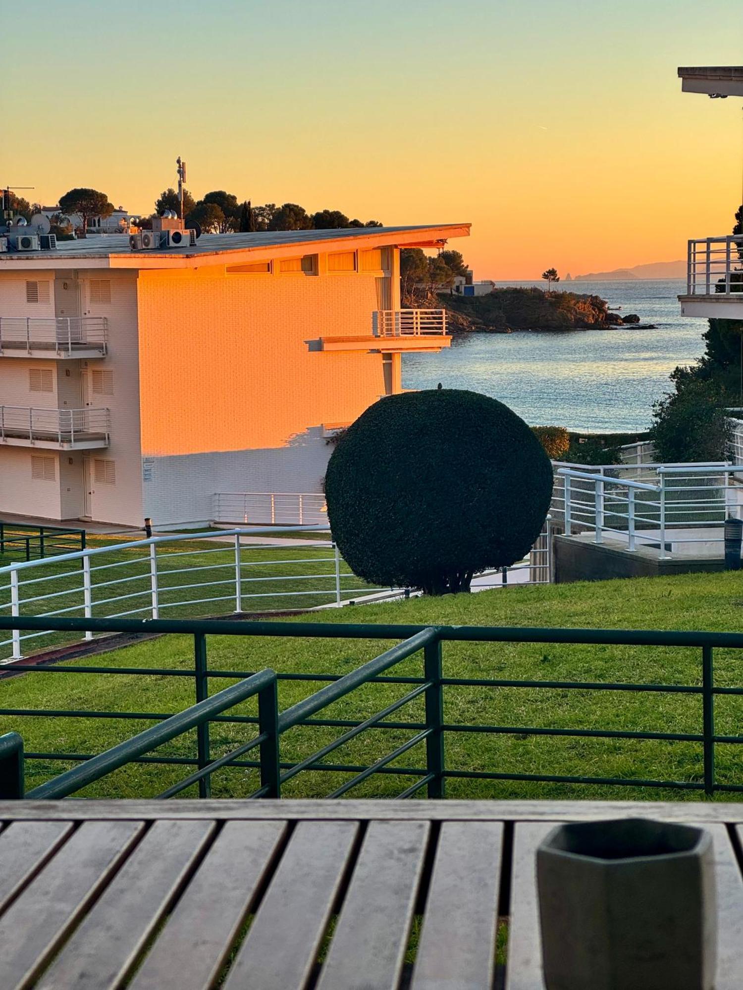 Apartment Almadrava